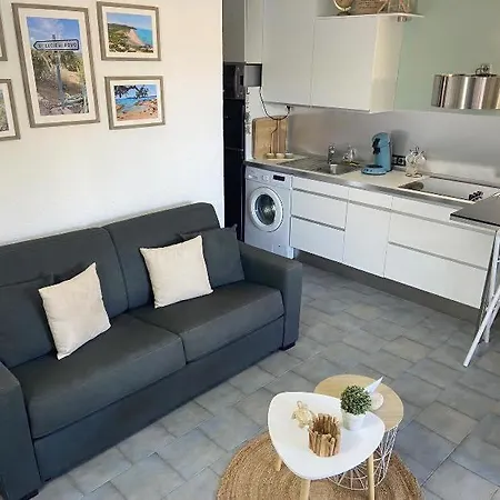 Mini Sainte Lucie 2 A 4 Personnes * Zonza